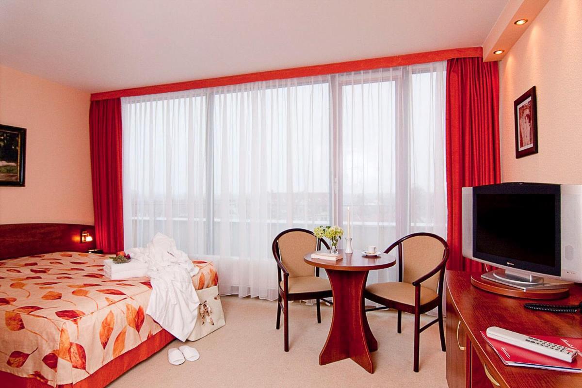 Hotel Balneolum Superior Quedlinburg Bagian luar foto